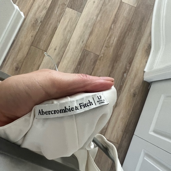 Abercrombie & Fitch Cream Tank Top - Picture 4 of 4